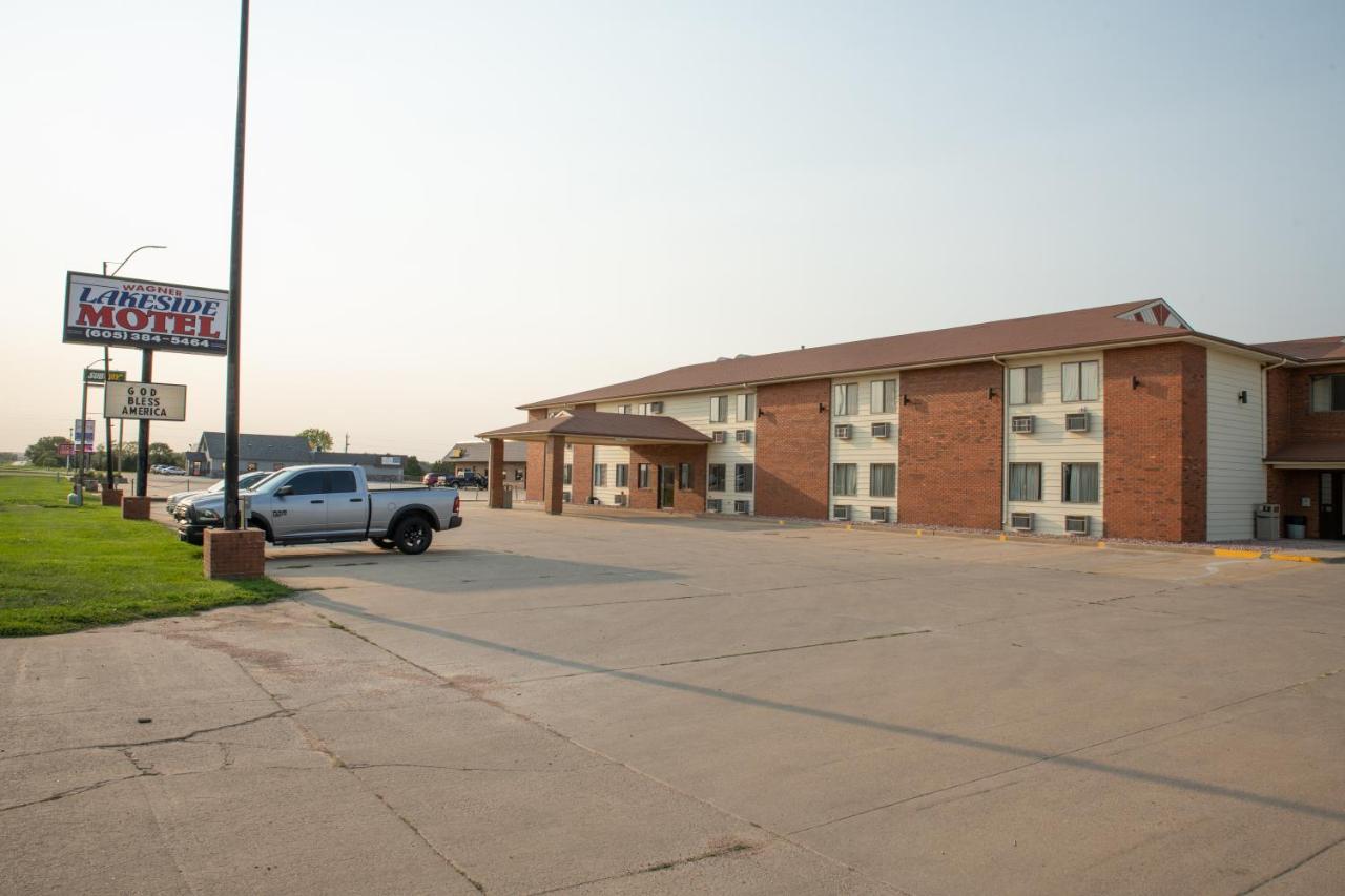 Wagner Lakeside Motel ภายนอก รูปภาพ